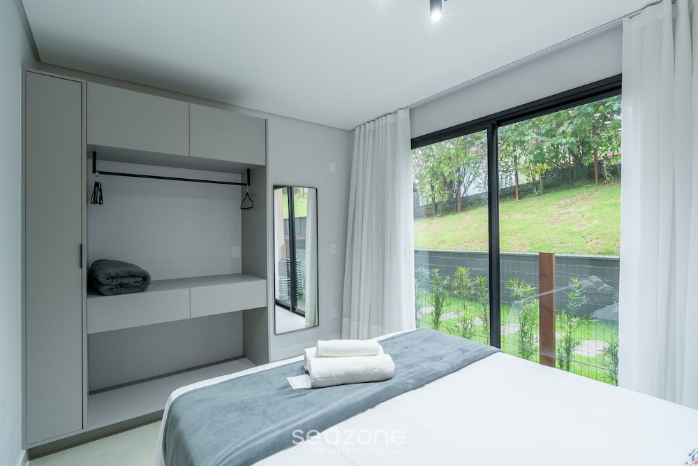 Modern Studios 2 km From Praia do Rosa - Rsos