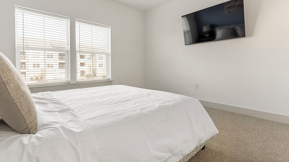 Landing Apartments Myrtle Beach - West