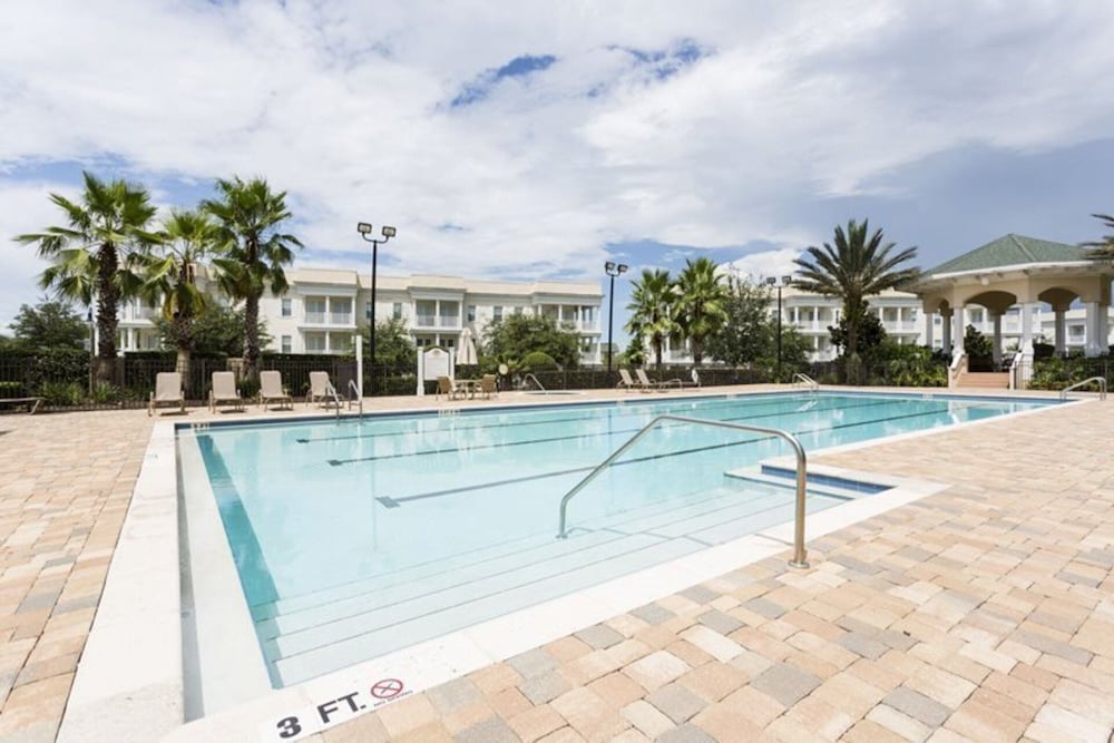 Luxury 3 Bedroom Condo on Reunion Resort, Orlando Condo 3483 - Image 2