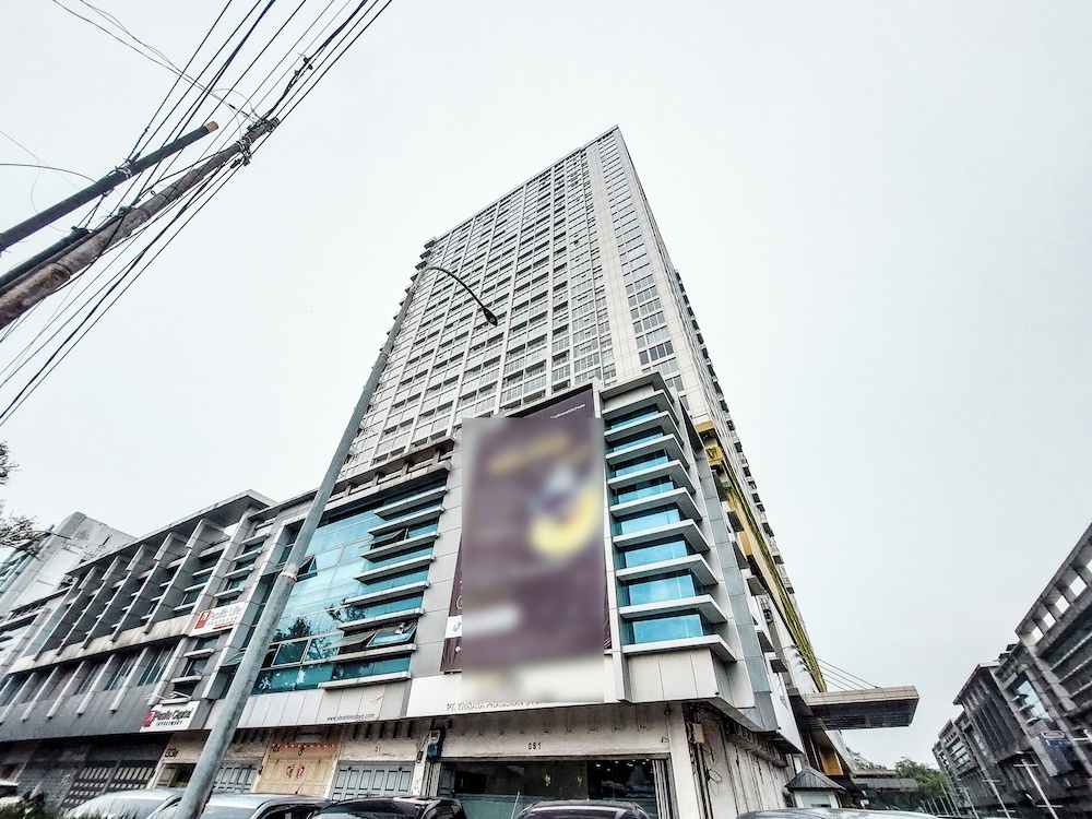 Cozy Living 2Br Loft Apartment Grand Jati Junction