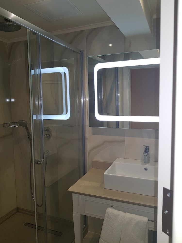 Grand Marcello Otel - Image 61