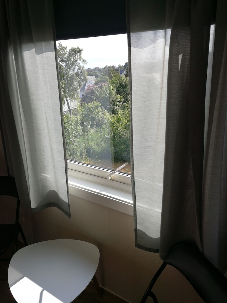 Lodèk Motel