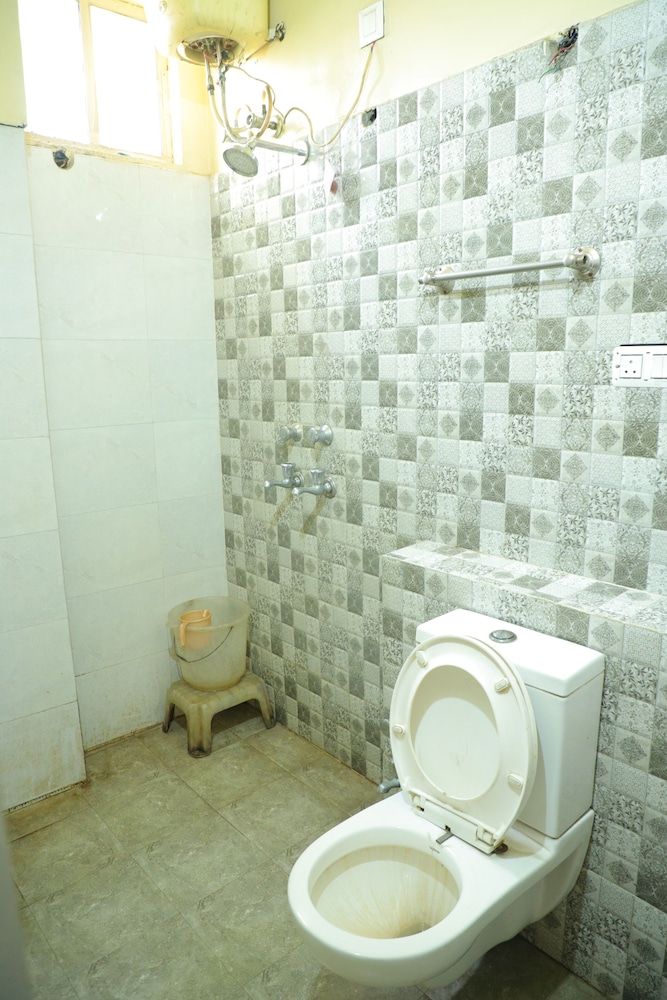 Hotel Shri Bhaskar