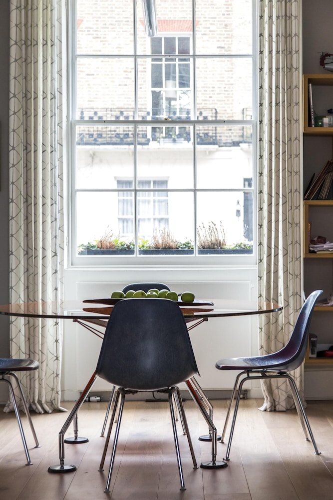 Albion Street by Onefinestay