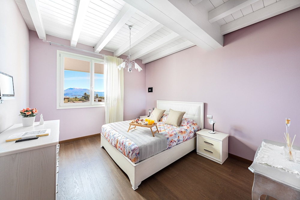 Warda C11 Apartment by Wonderful Italy