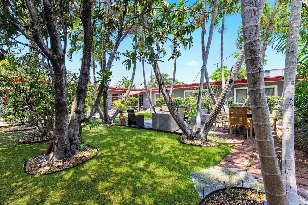 1BR Pet-friendly Studio Parking & Backyard BBQ