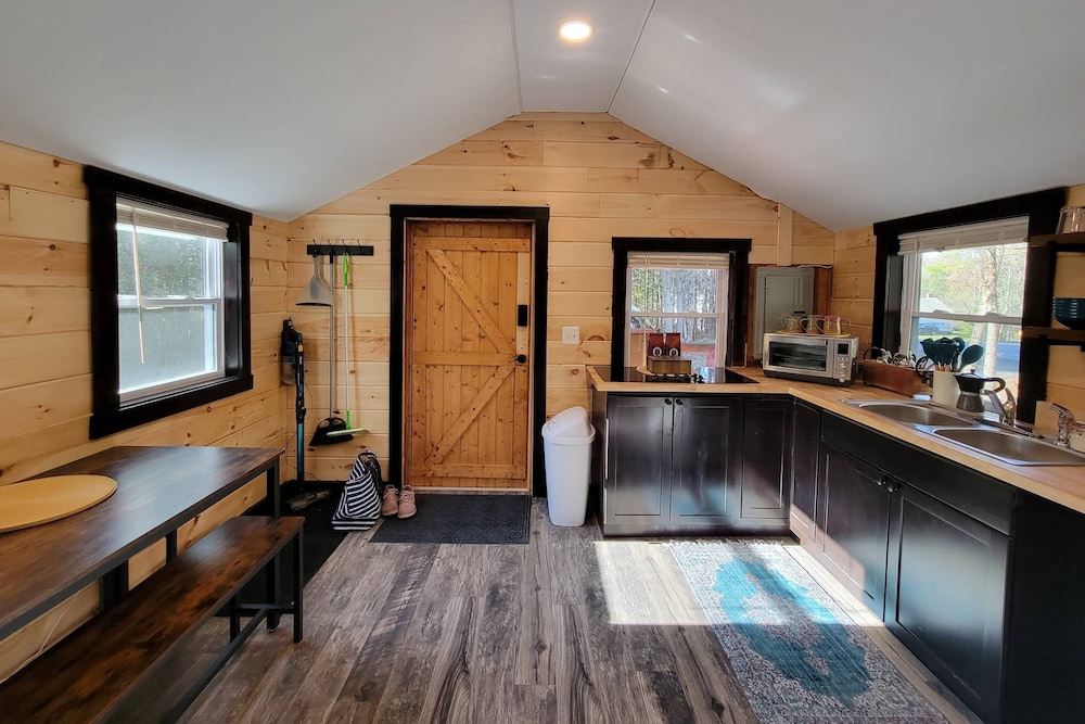 Travelers Haven view 4