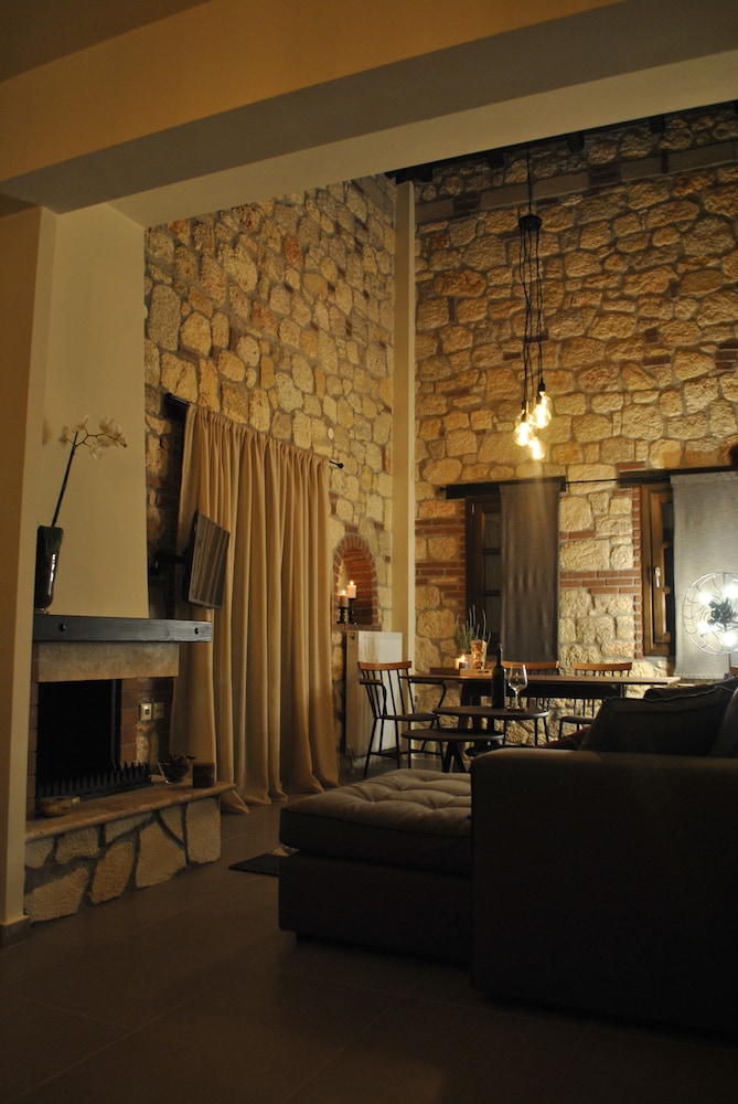 Halkidiki Luxurious Stonehouses