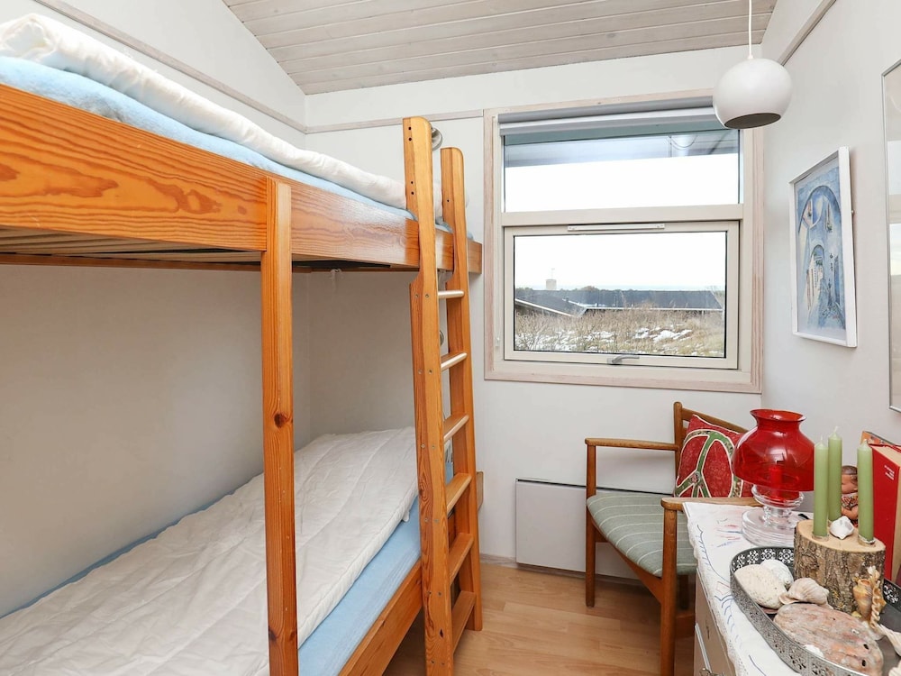 Inviting Holiday Home in Hirtshals near Sea view 3
