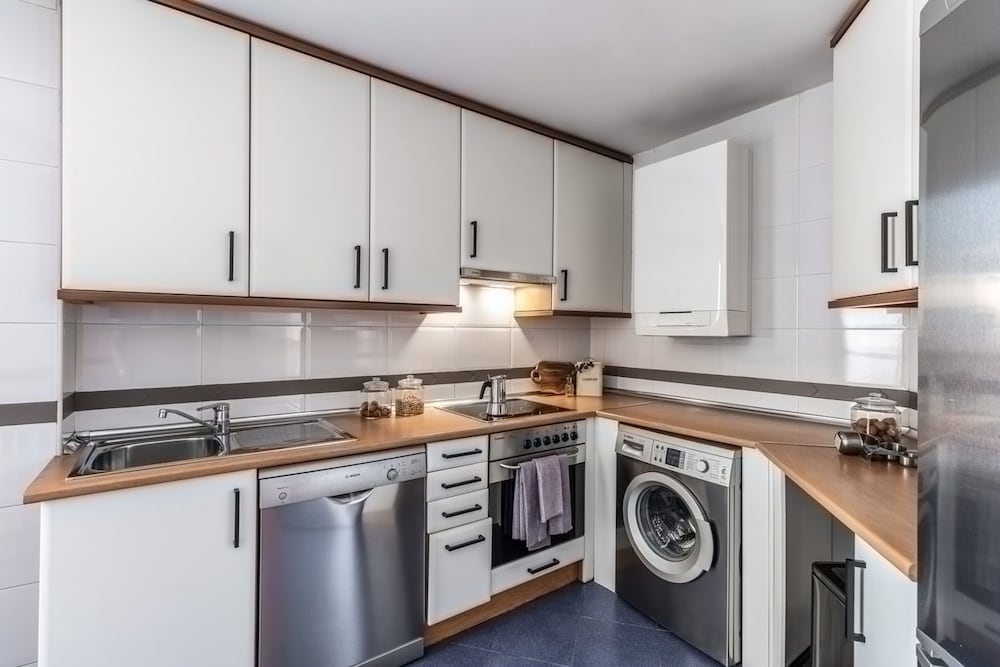 Brezza - 1 Bedroom and Terrace in Goya