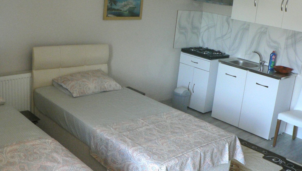 Photo 52