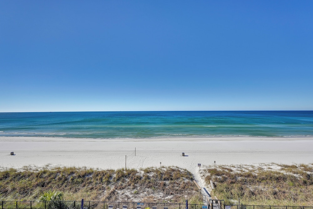 Oceanfront PCB Condo: Steps to Private Beach!