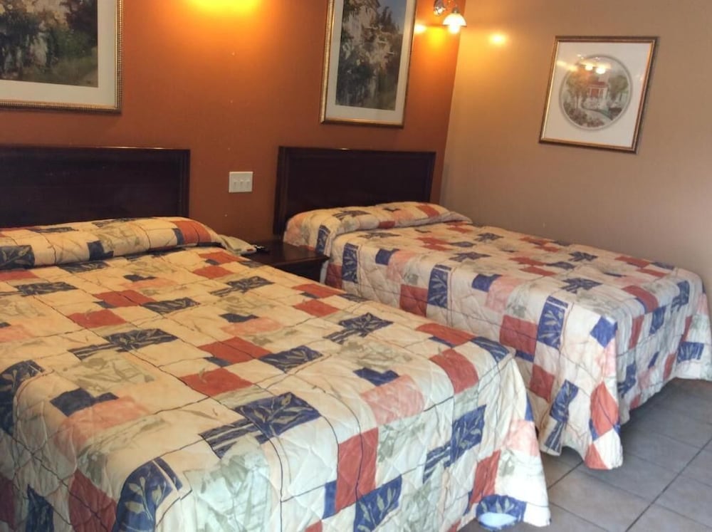 Budget Inn And Suites