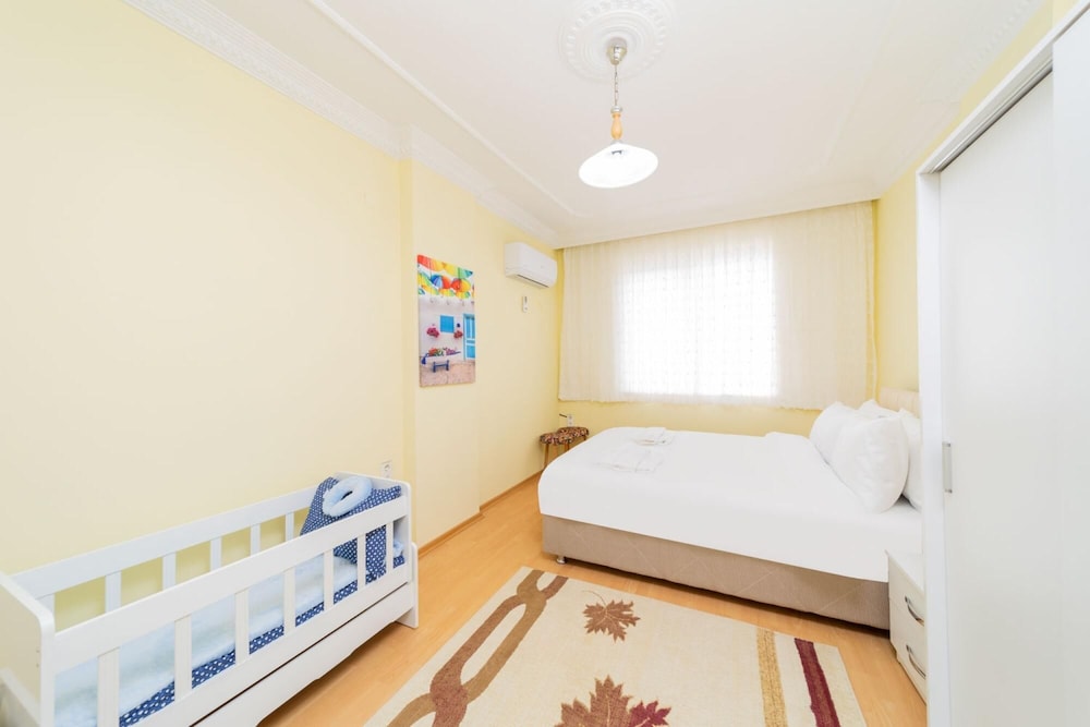 Fully Furnished Spacious Big Flat in Kepez