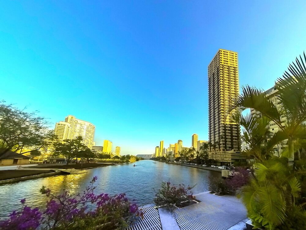Hawaiian Monarch by Hawaii Ocean Club