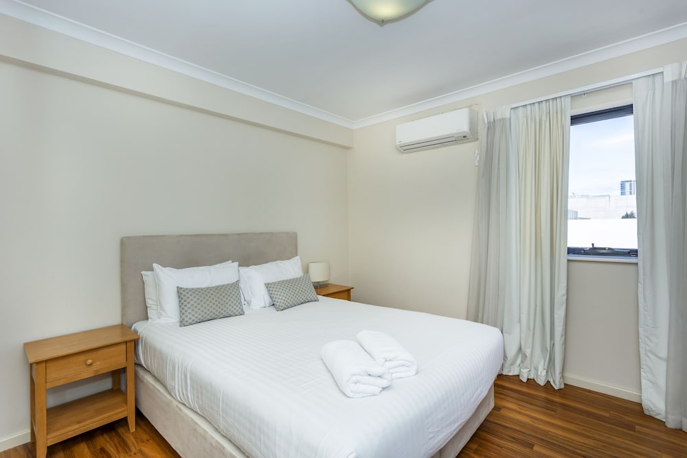 Perth West End Apartment 406 view 3