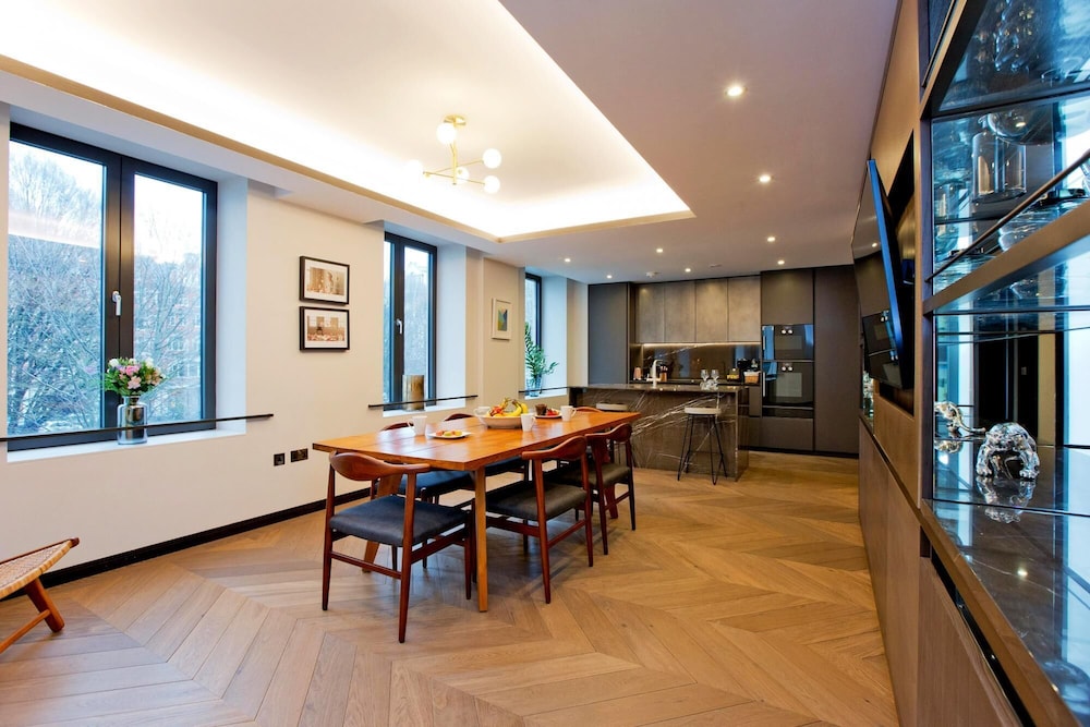 GS5 - 3 Bed Deluxe in London