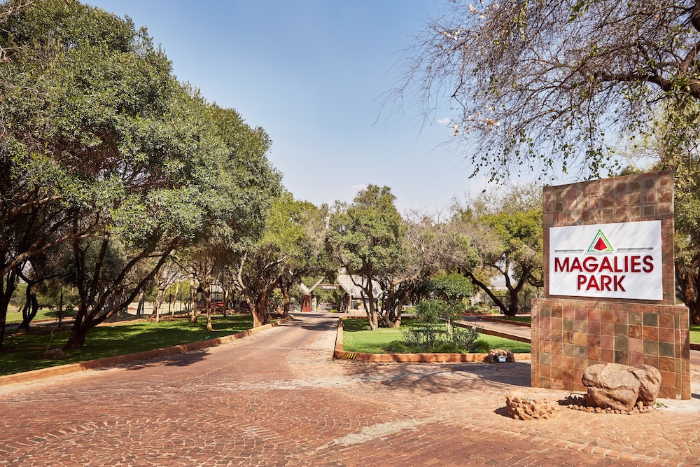 First Group Magalies Park