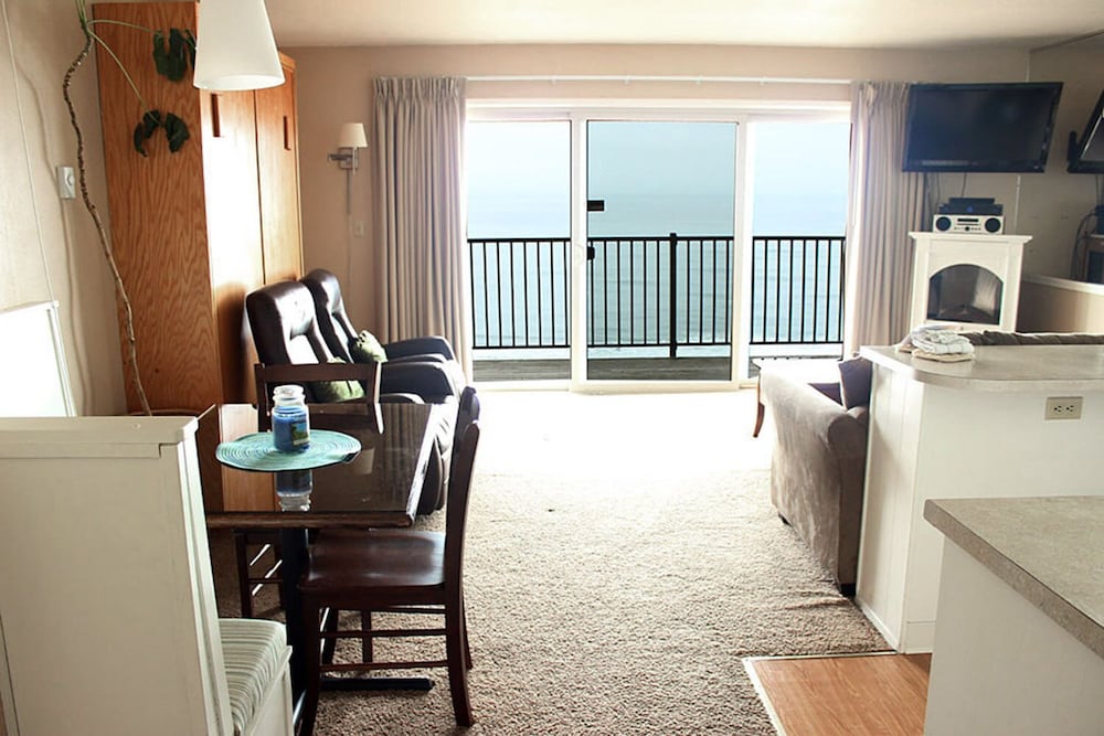 Ocean Terrace Condominiums