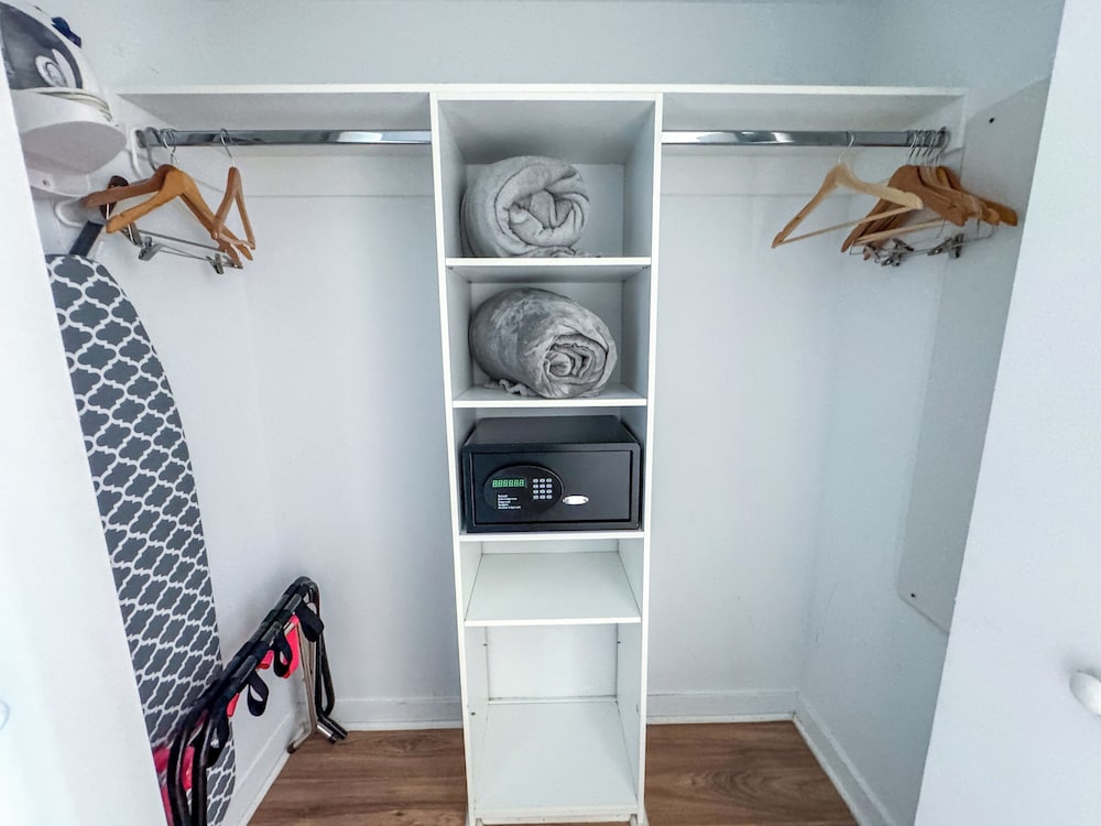 Modern Beachwalk Apt 805