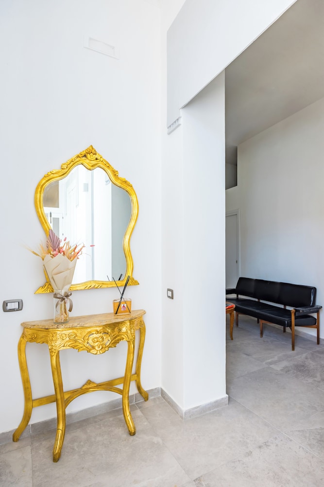 Holme Relais S. Lucia by Napoliapartments