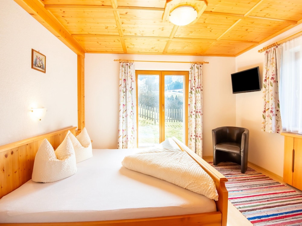 Chalet in Zillertal Near Ski Bus Stop