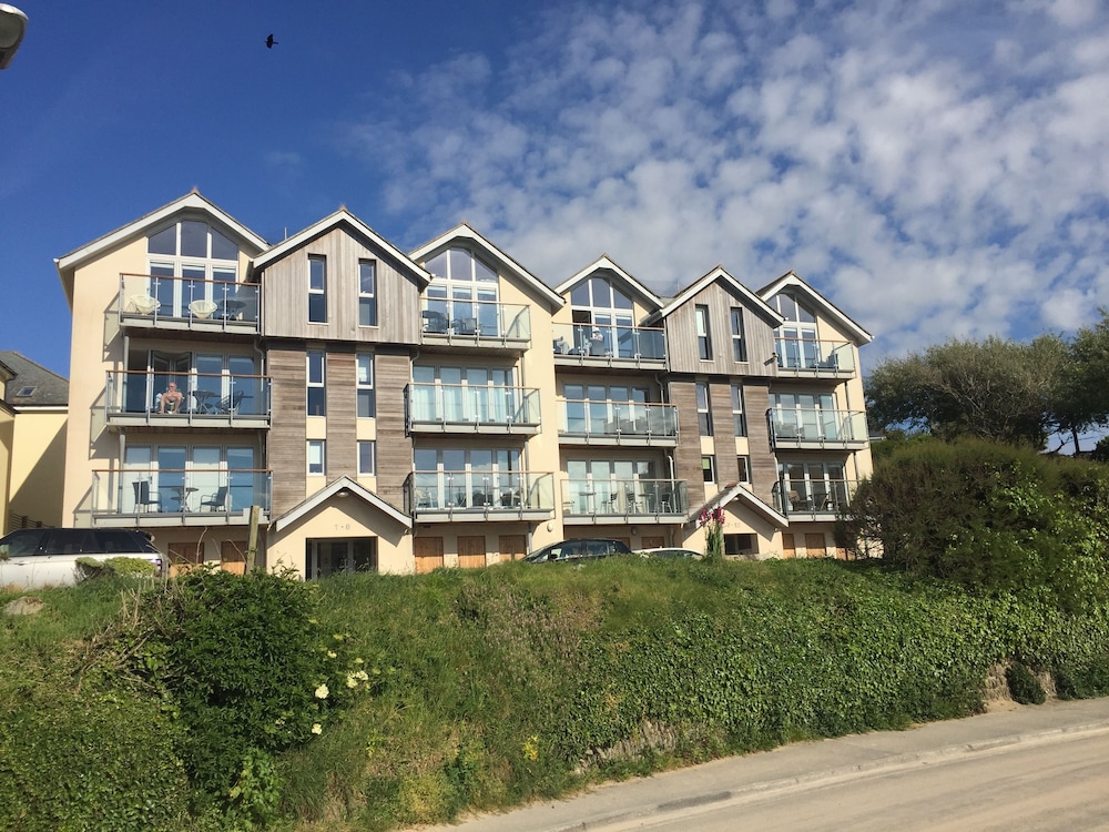 The Beach House & Porth Sands Apartments