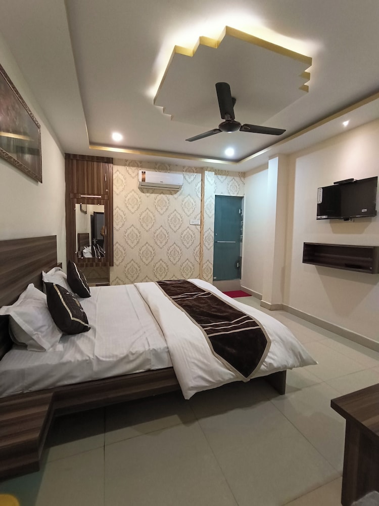 Deepsun Regency Hotel