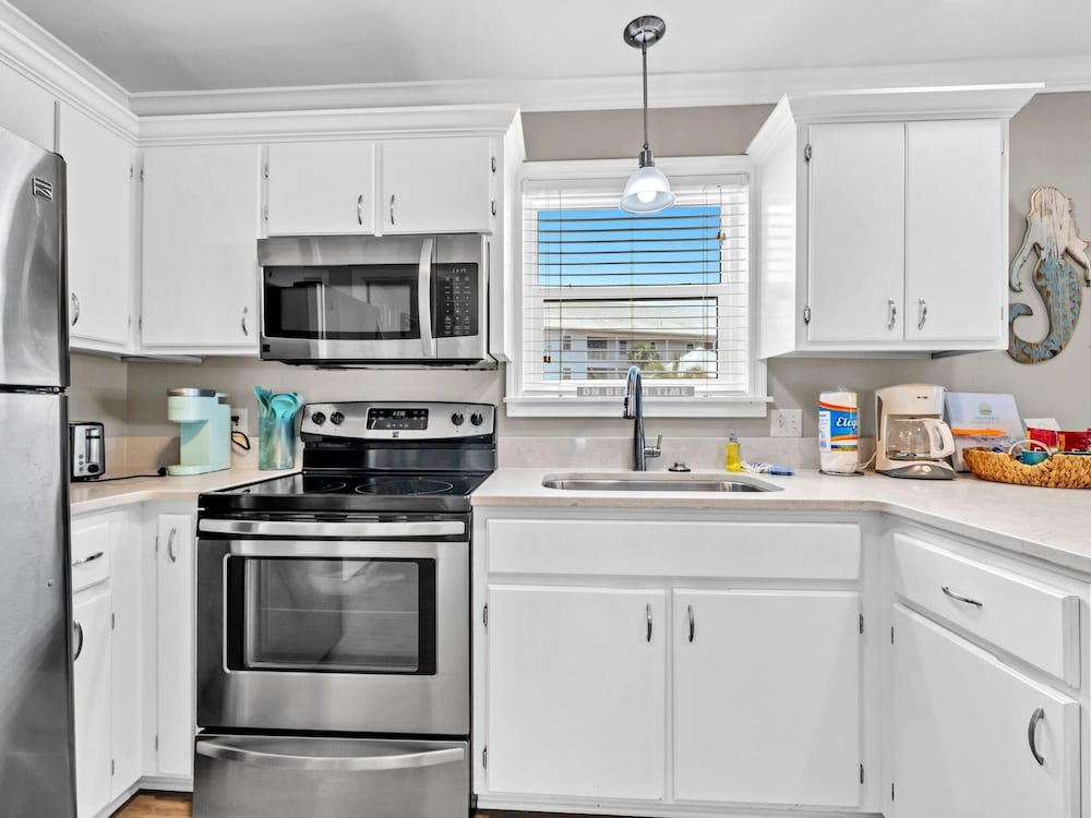 Beachside Villas 214