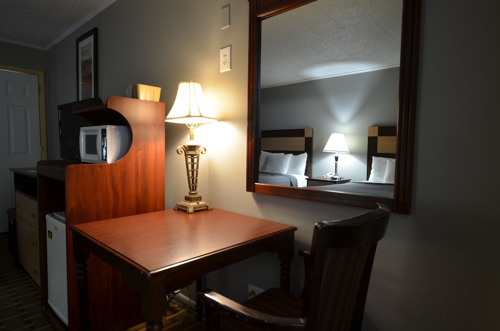 Travelowe's Motel