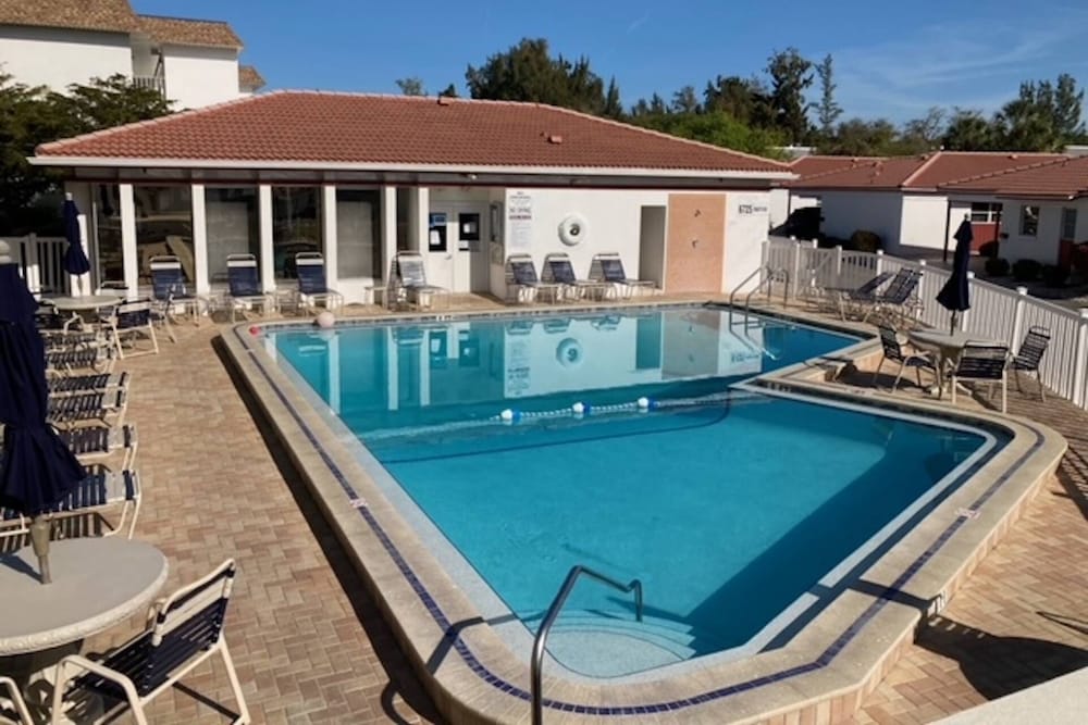 Vista Hermosa Casita Near the Beach - Property Image 28