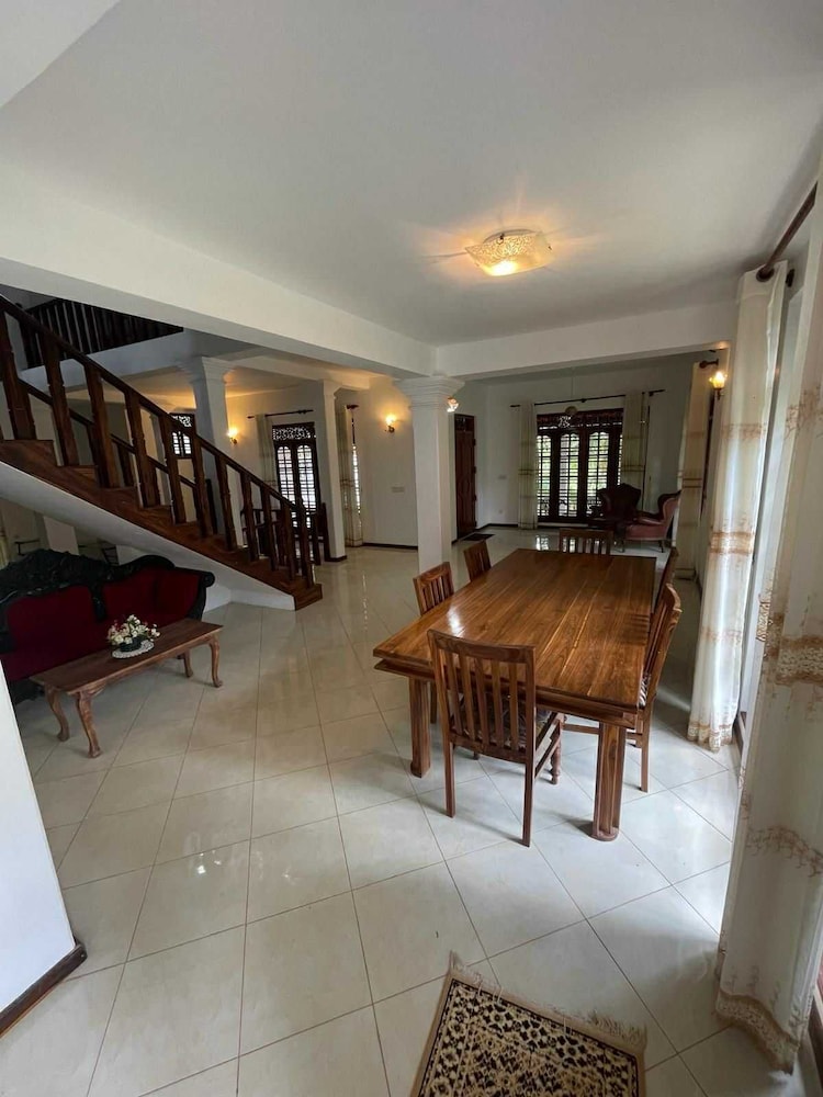 Larala Villa With Private Pool