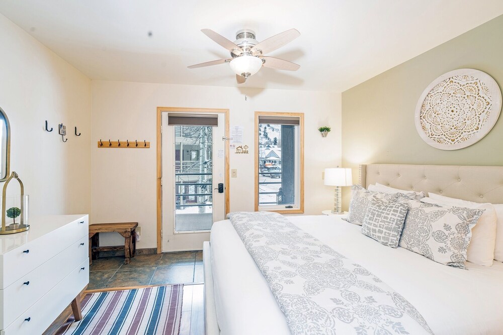 Telluride Ski Resort CO - Viking Lodge Condos