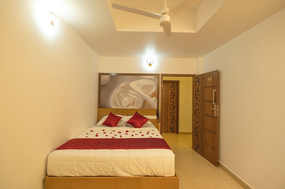 Hotel Eden Palace