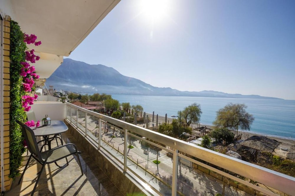 Kalamata Coastal Charm Modern Seaside Escape