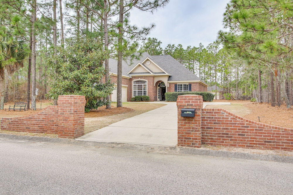 10 Mi to Augusta: Quiet Home w/ Patio & Yard!