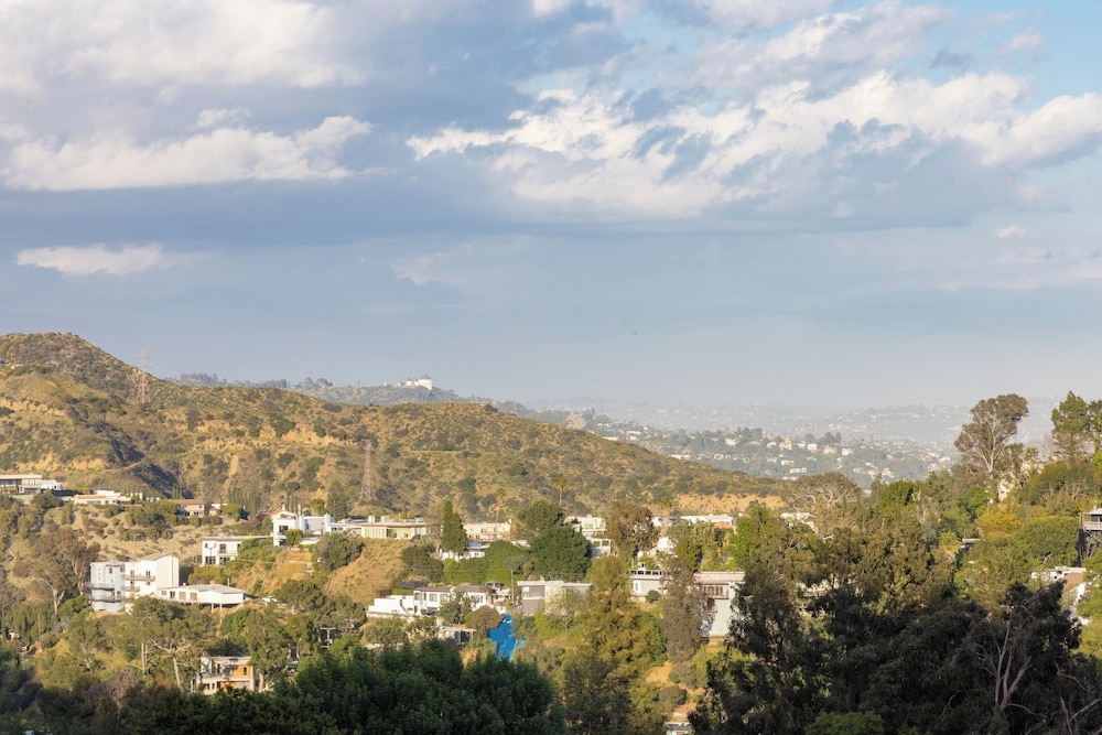 A-lister by Avantstay Hollywood Hills Luxe Group Escape w/ Pool