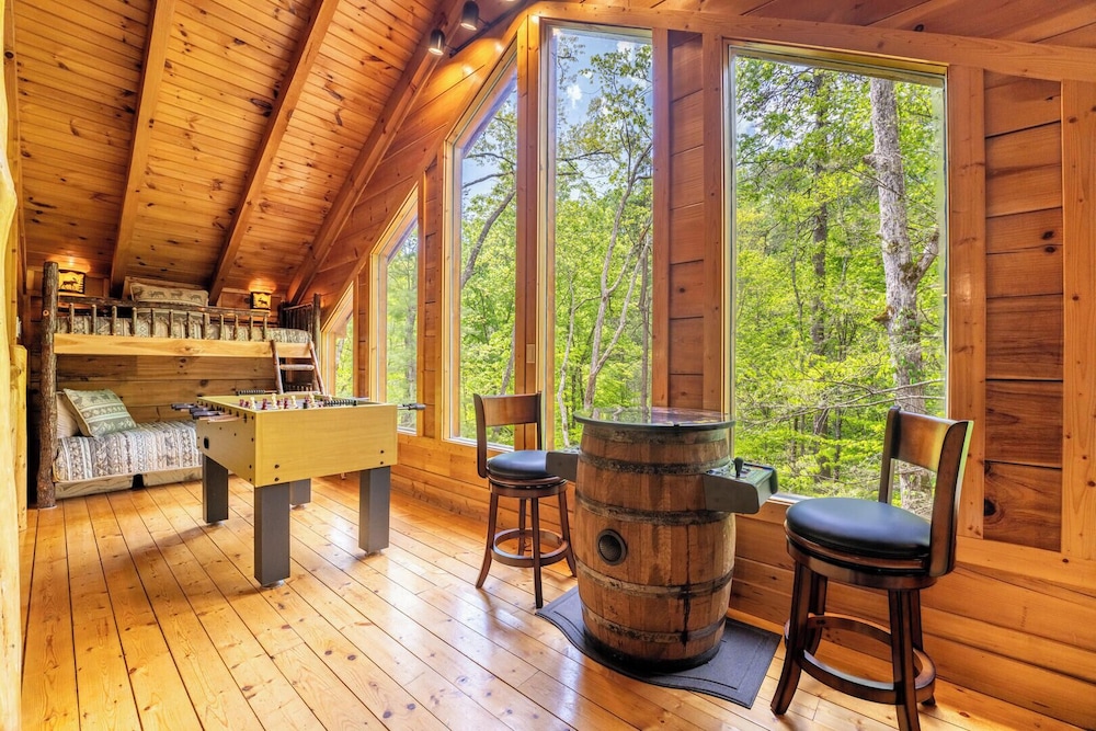 Smoky Bear Cabin