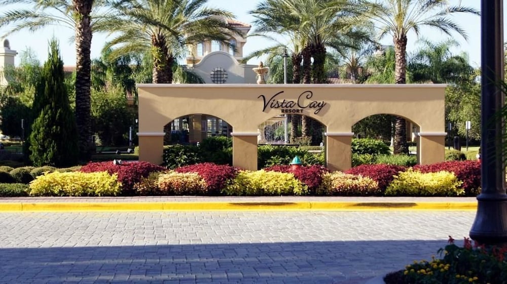 Vista Cay Resort