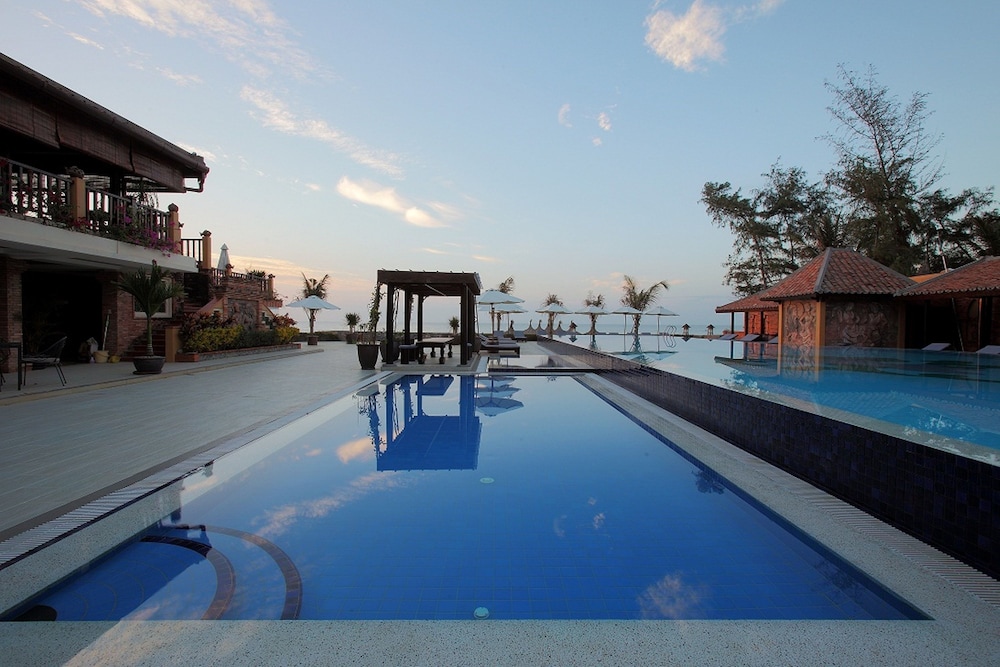 Poshanu Resort