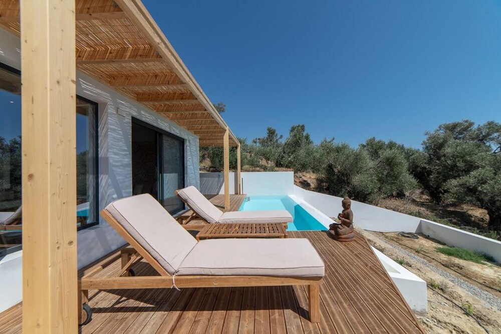 Villa Mare in Mariou view 5