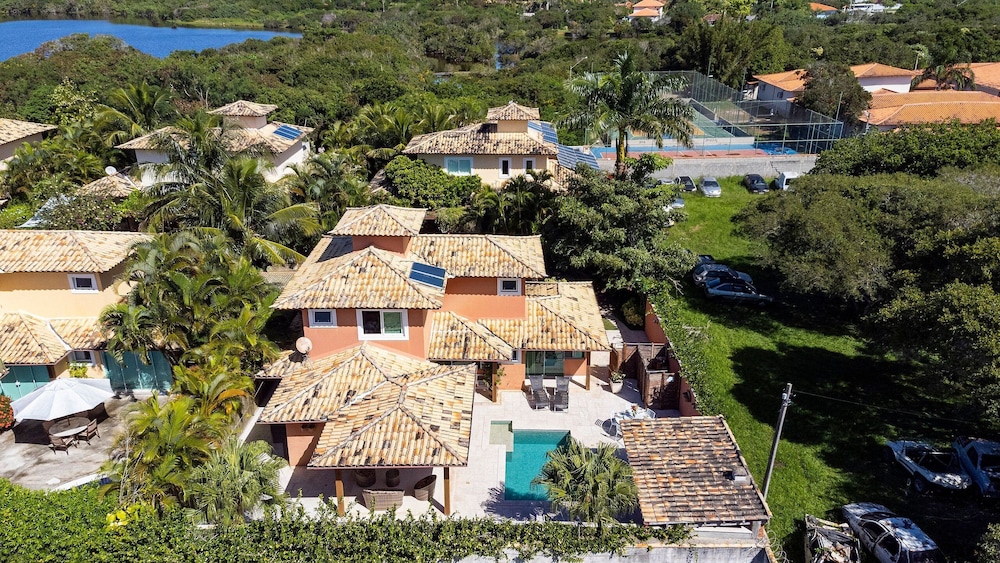 Bz36 600m Rua das Pedras Casa c piscina