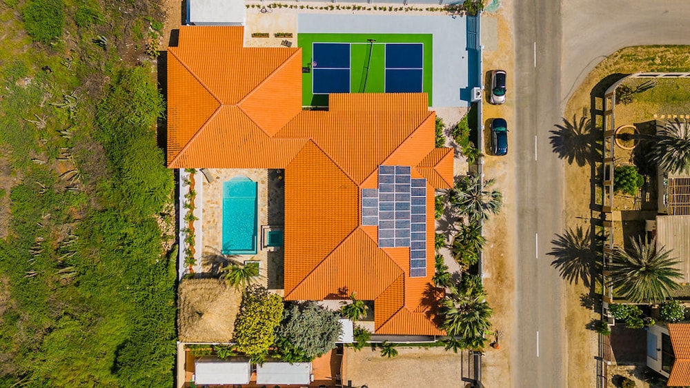 The Court Villa - 8 Bed 8 5 Bath