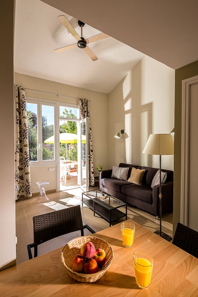 Six-Fours-les-Plages Vacations - Appartements de l'Helios - Iles des Embiez - Property Image 33