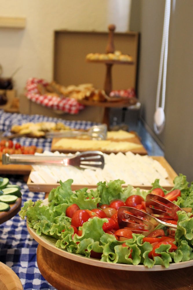 Bonnie City Hotel - Image 72