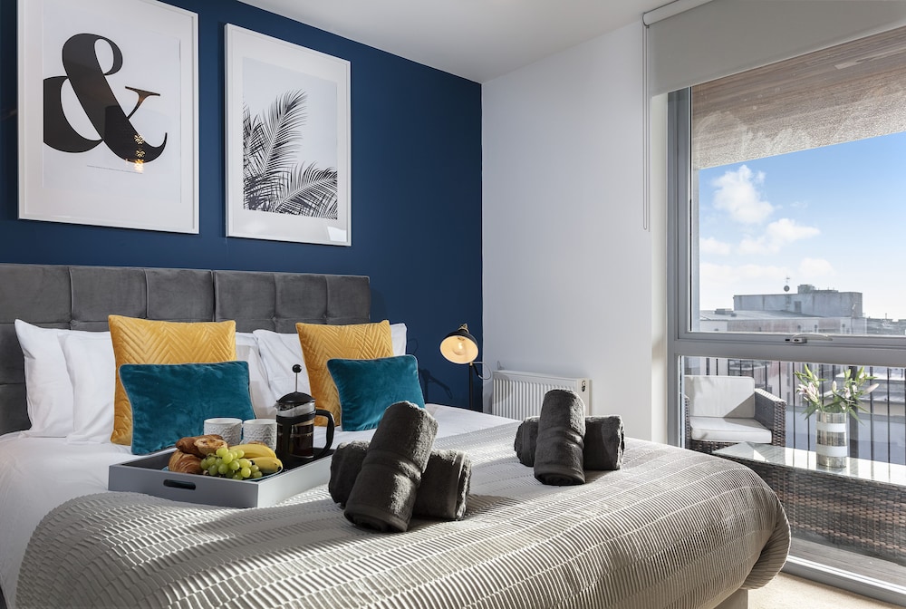 Plymouth Sea View Apartment view 4