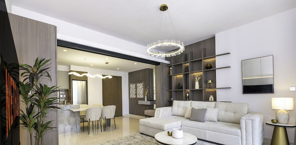 LUX The Ultra Luxury Beach Isle Suite