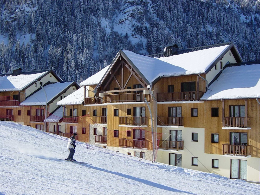 Madame Vacances Residence Le Chalet du Thabor view 4
