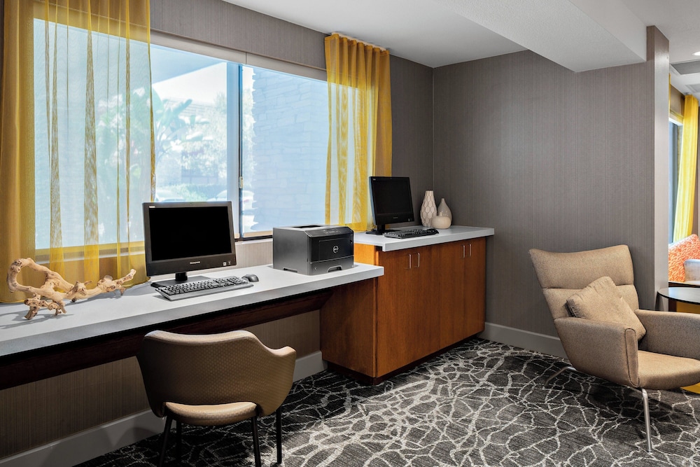 San Diego Vacations - SpringHill Suites by Marriott San Diego-Scripps Poway - Property Image 5