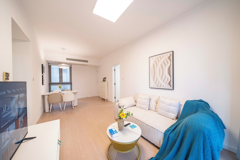 Tyms Stylish 1BR APT Yucui Garden